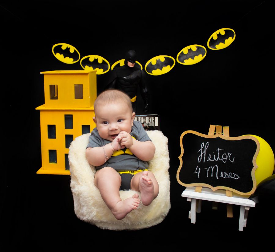 Ensaio Batman- Heitor 4 Meses